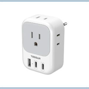 [NWOT] US->EU Travel Adapter